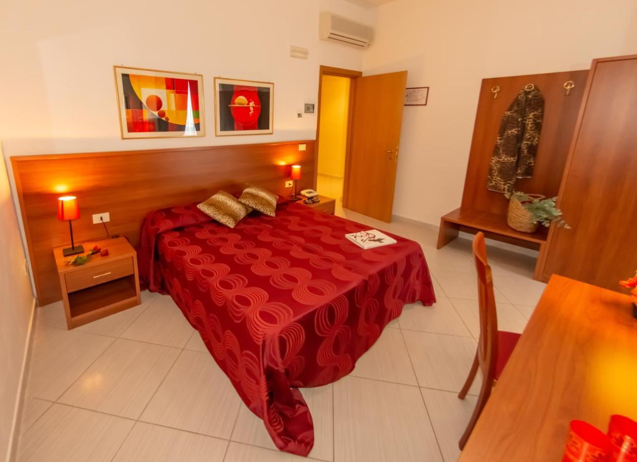 Hotel Solaria Rodi Garganico